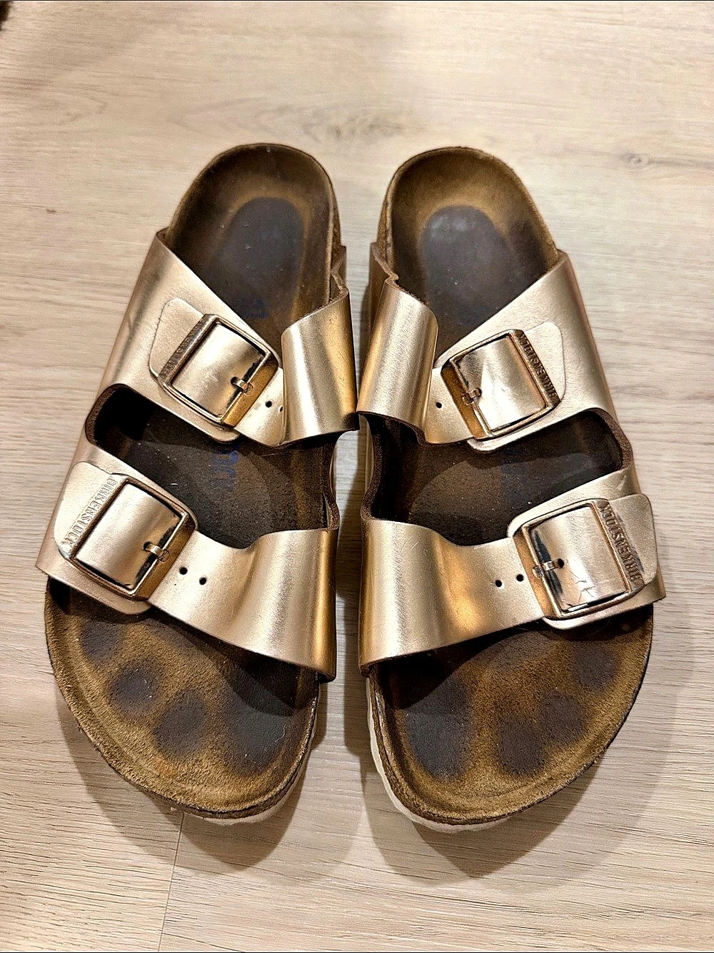 Birkenstock Arizona Two-Strap Sandals in rose Gold EU 41